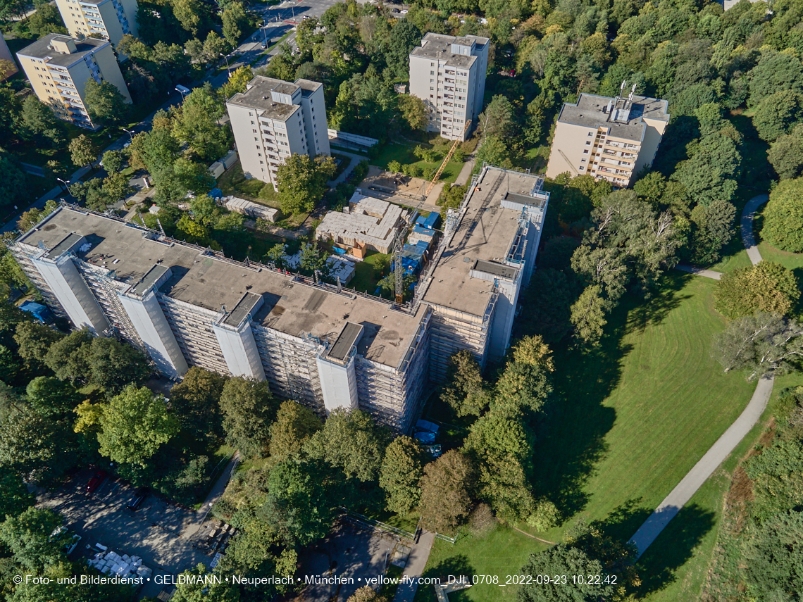 23.09.2022 - Sanierung am Karl-MArx-Ring 11-21 in Neuperlach